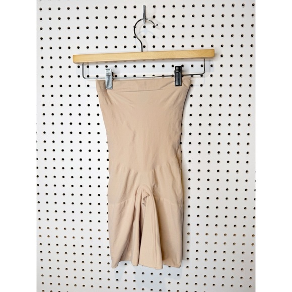 SPANX | Seamless High-Waist Shapewear in Nude Sz. Small - Picture 2 of 8